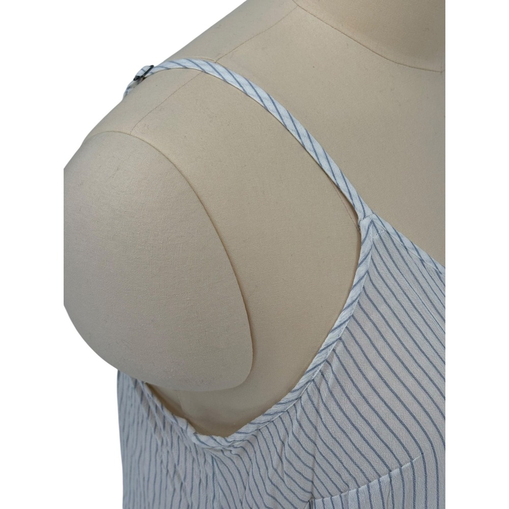 Torrid Cami Top Blue White Striped Lace Up Front 100% Rayon Size 2 - Picture 4 of 8